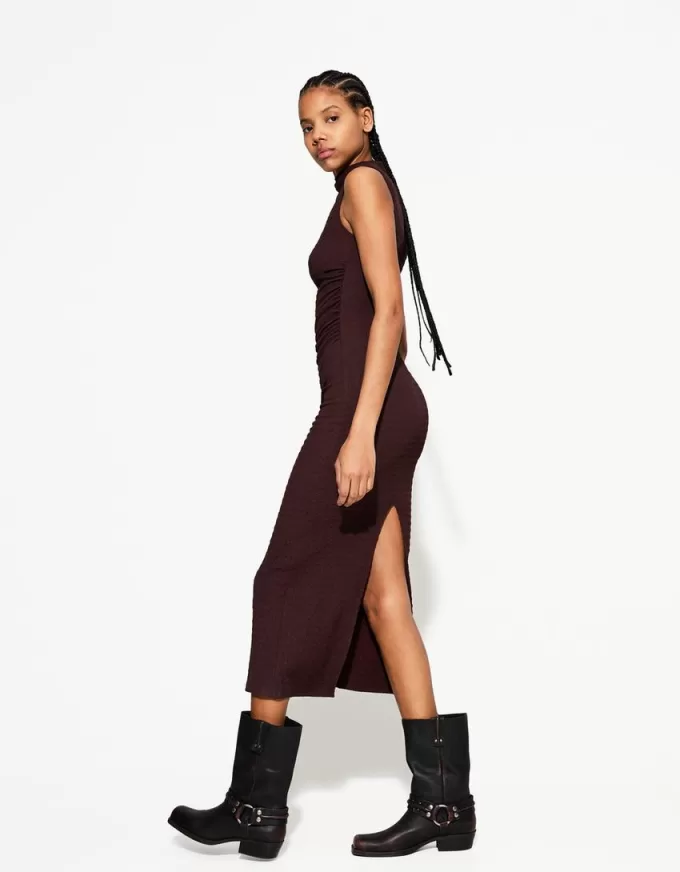 Fitted textured midi dress Fitted textured midi dress