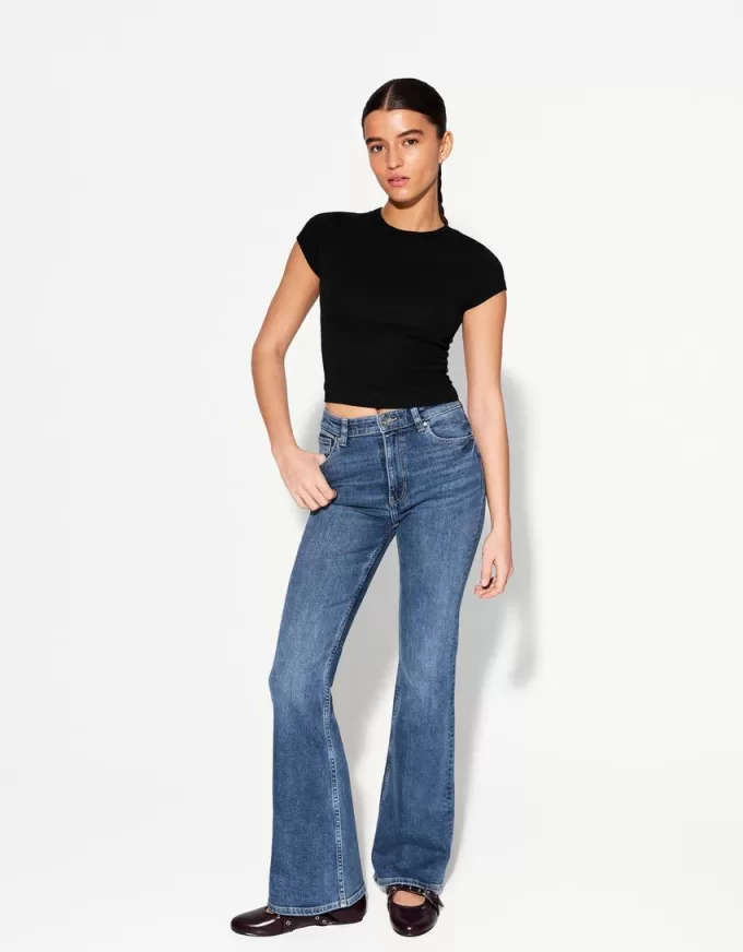 Flared jeans