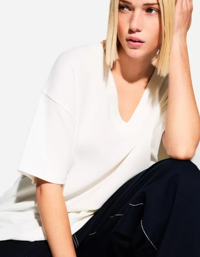 Heavy cotton V-neck short sleeve T-shirt