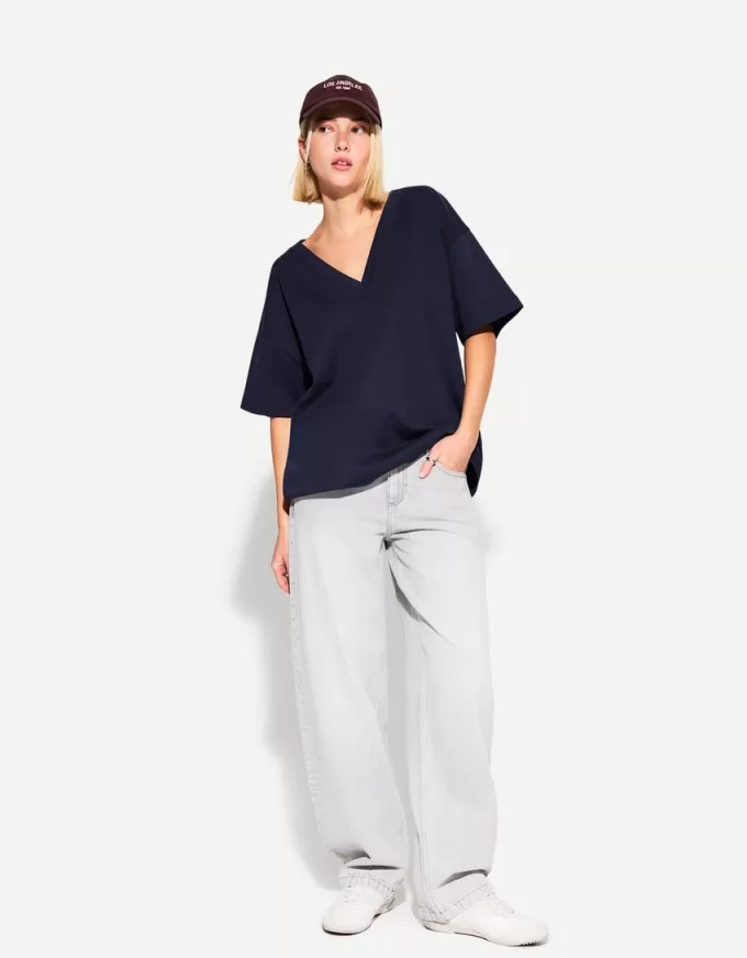 Heavy cotton V-neck short sleeve T-shirt Heavy cotton V-neck short sleeve T-shirt