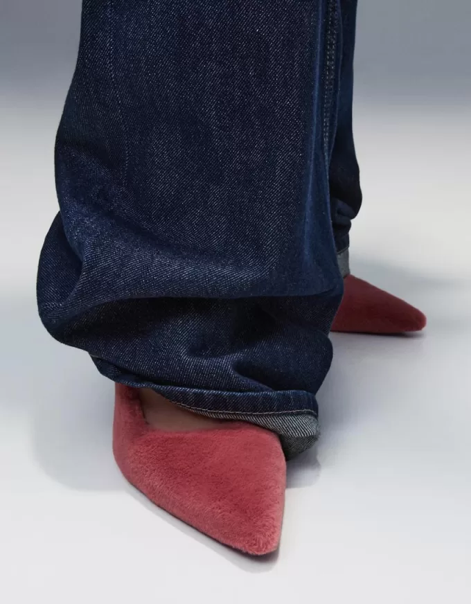 High-heel shoes with faux fur High-heel shoes with faux fur