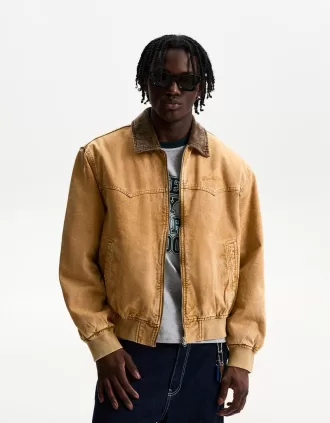 Jacket with contrasting collar Jacket with contrasting collar