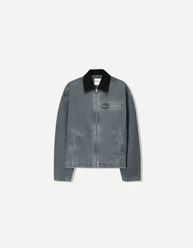 Jacket with contrasting collar