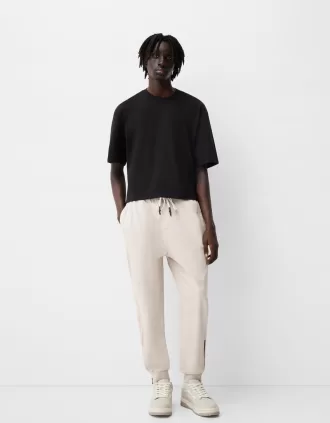 Joggers with zippers