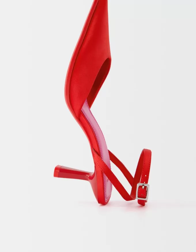 Kitten-heel sandals with ankle strap