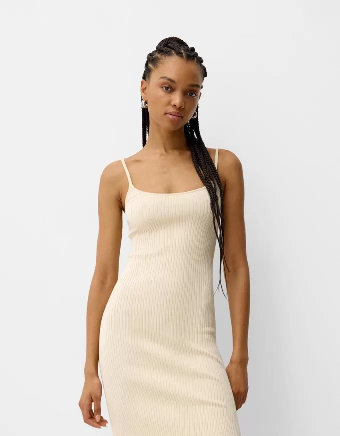Knit midi dress with beading Knit midi dress with beading