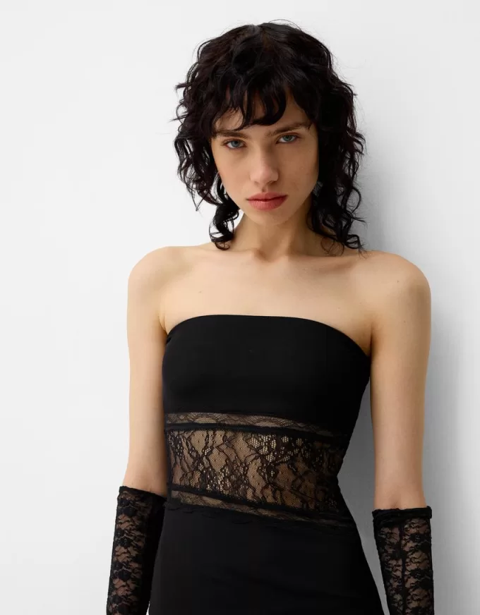 Lace bandeau neckline maxi dress Lace bandeau neckline maxi dress