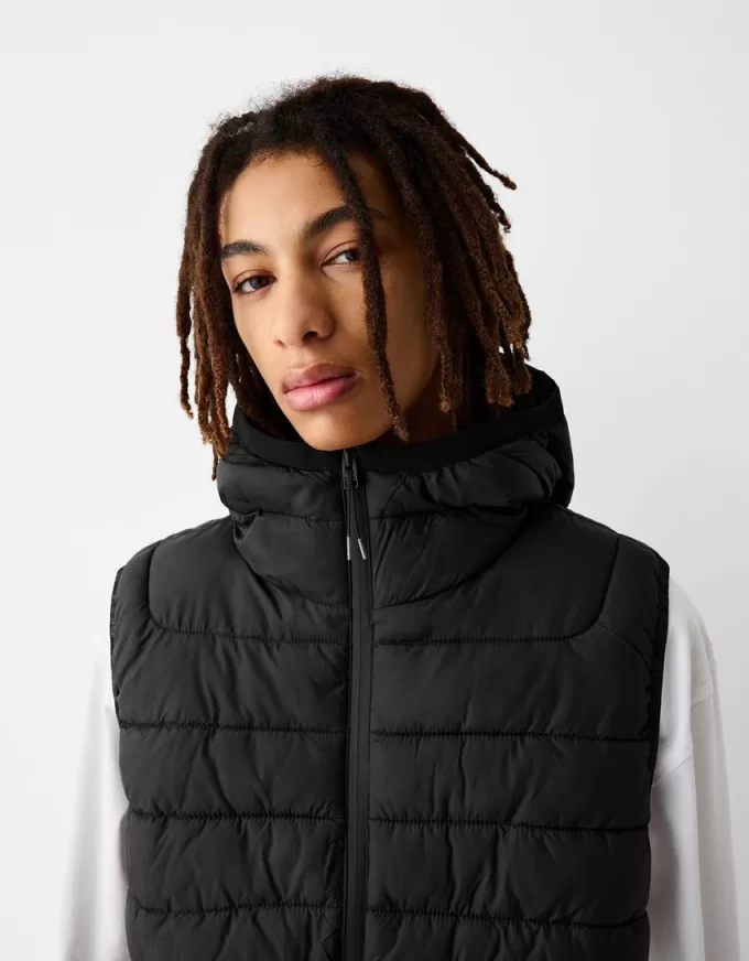 Lightweight puffer vest with hood