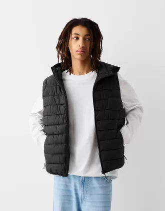 Lightweight puffer vest with hood Lightweight puffer vest with hood