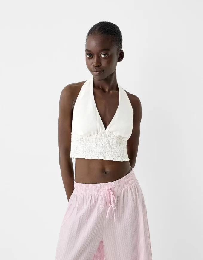 Linen blend halterneck crop top Linen blend halterneck crop top