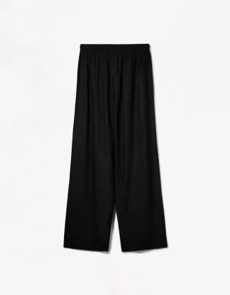 Linen blend pants with an elastic waistband