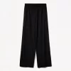 Linen blend pants with an elastic waistband Linen blend pants with an elastic waistband