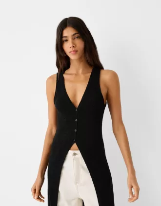 Long buttoned vest
