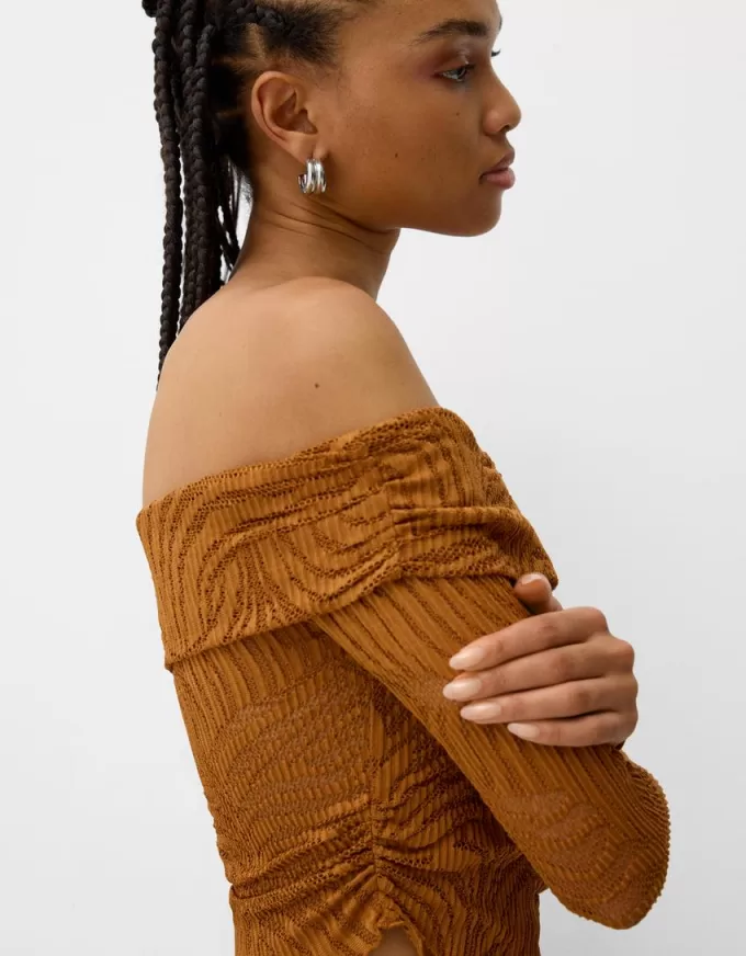 Long sleeve Bardot neckline rustic T-shirt Long sleeve Bardot neckline rustic T-shirt