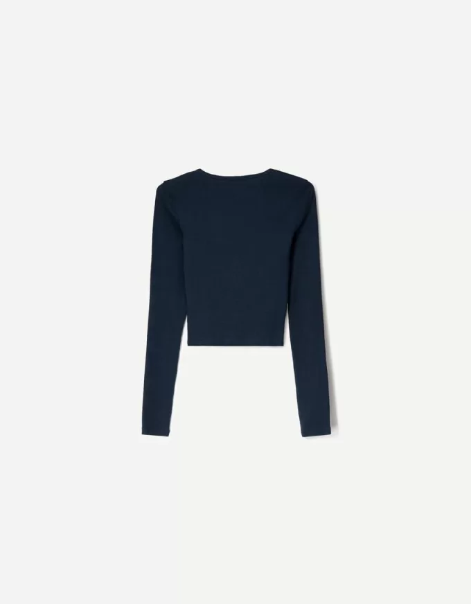 Long sleeve T-shirt Long sleeve T-shirt