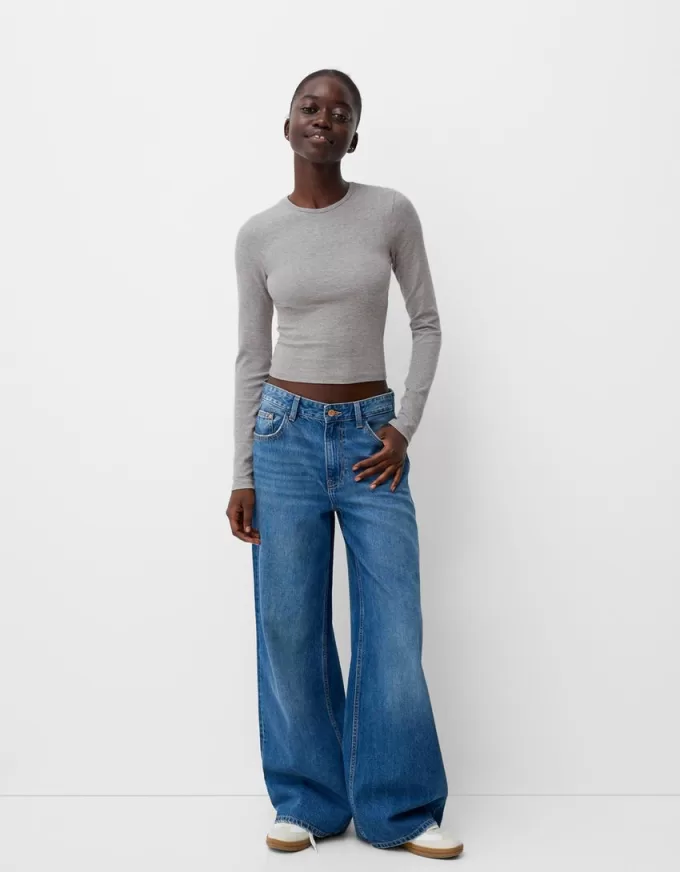 Long sleeve T-shirt Long sleeve T-shirt