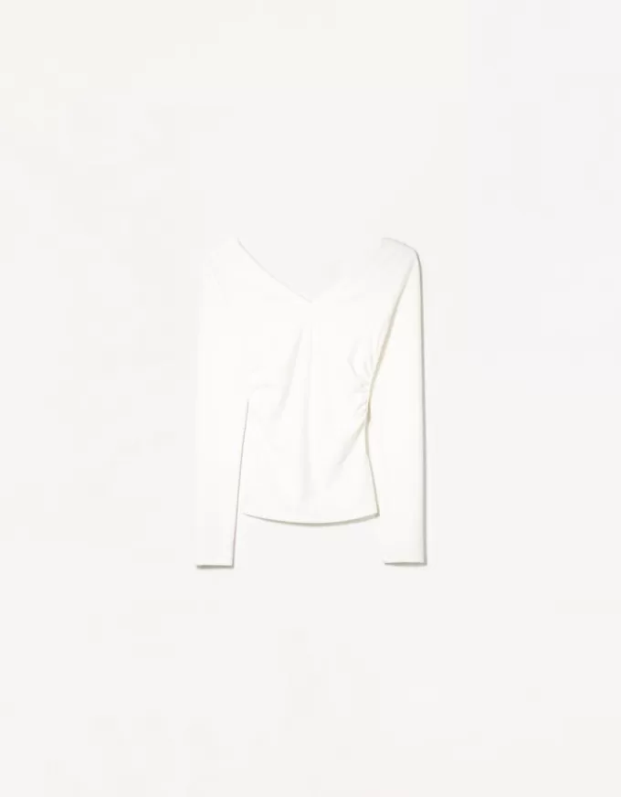 Long sleeve T-shirt with a gathered V-neck Long sleeve T-shirt with a gathered V-neck