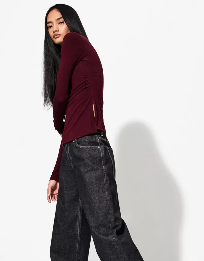 Long sleeve T-shirt with gathered detail Long sleeve T-shirt with gathered detail