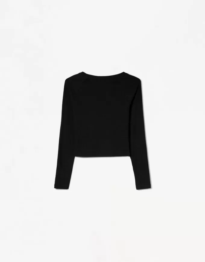 Long sleeve V-neck T-shirt Long sleeve V-neck T-shirt