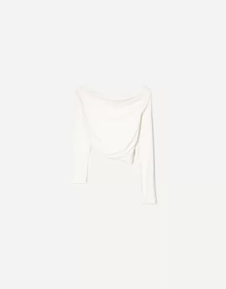 Long sleeve asymmetric T-shirt