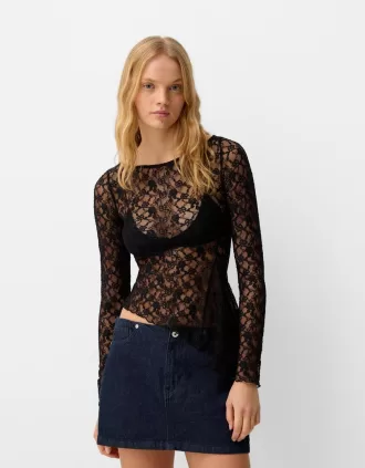 Long sleeve blonde lace top