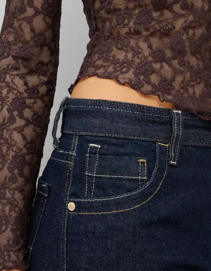 Long sleeve blonde lace top Long sleeve blonde lace top