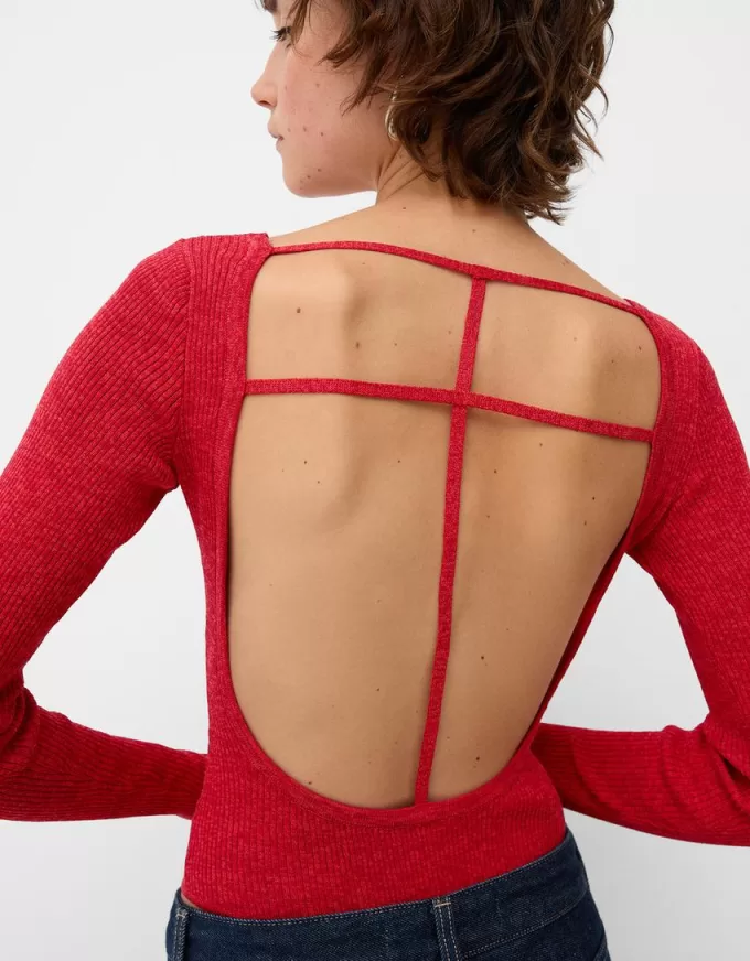 Long sleeve bodysuit with open back Long sleeve bodysuit with open back