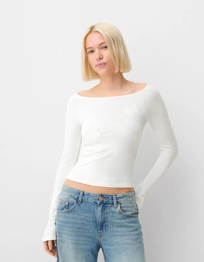 Long sleeve embroidered boat neck T-shirt Long sleeve embroidered boat neck T-shirt