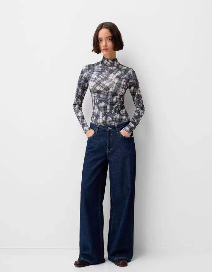 Long sleeve high neck bodysuit Long sleeve high neck bodysuit