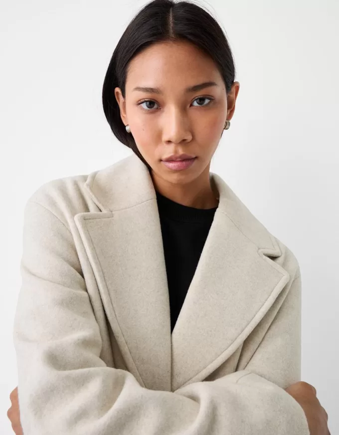 Long soft coat Long soft coat