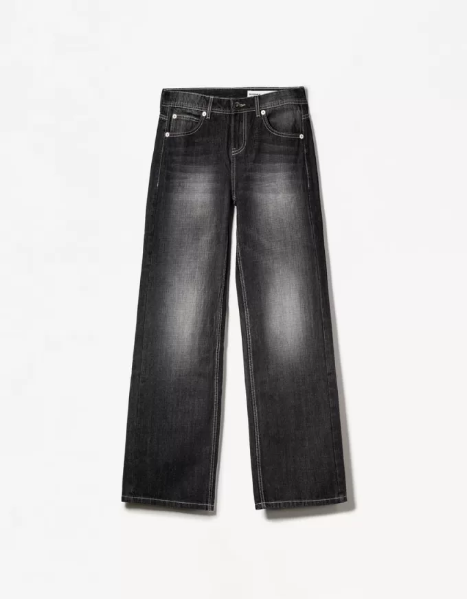 Low-rise baggy jeans Low-rise baggy jeans