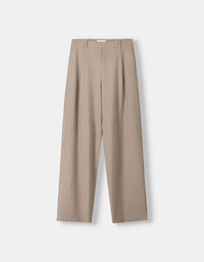 Low-rise baggy pants Low-rise baggy pants