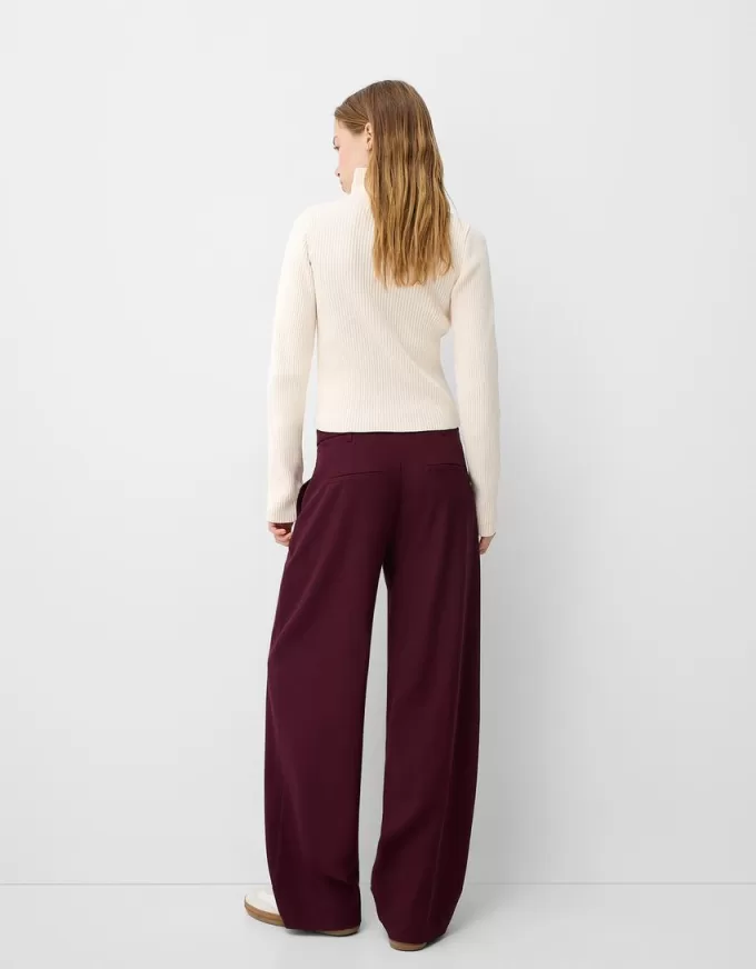 Low-rise baggy pants Low-rise baggy pants