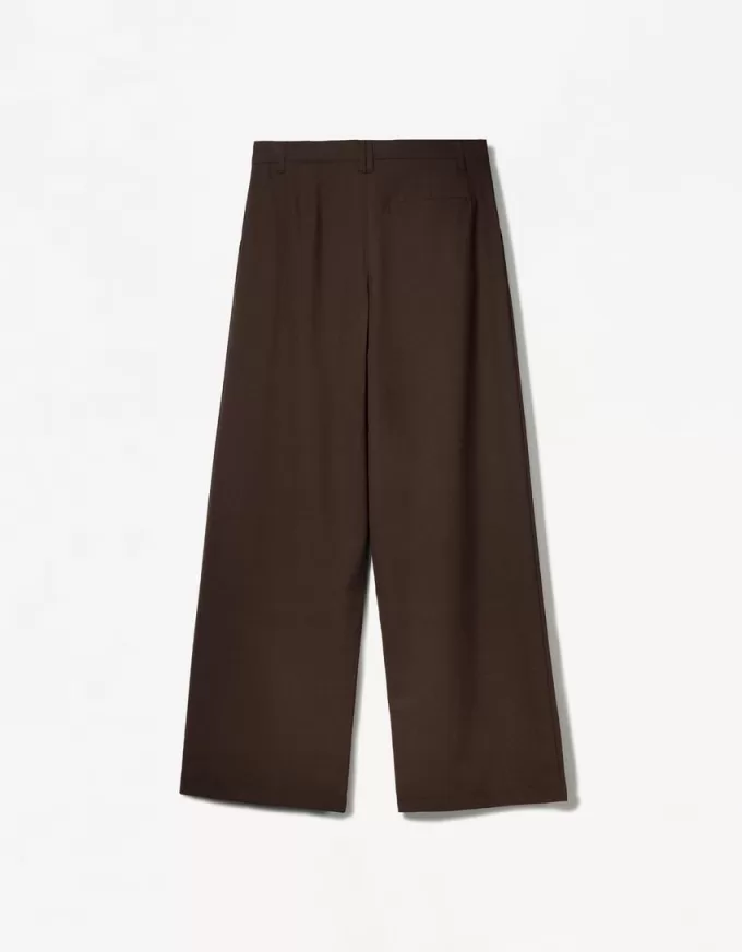 Low-rise baggy pants Low-rise baggy pants
