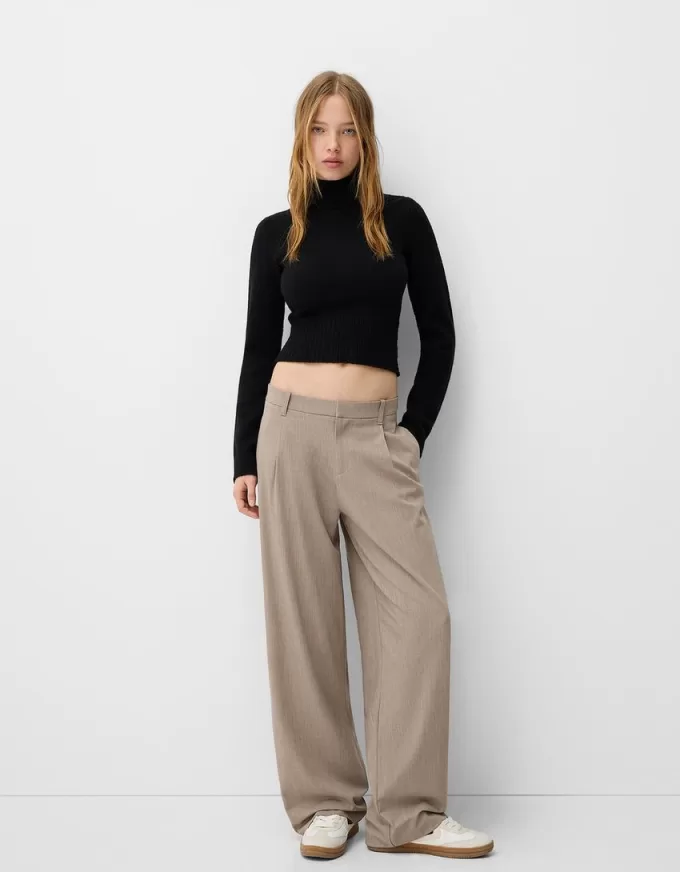 Low-rise baggy pants Low-rise baggy pants
