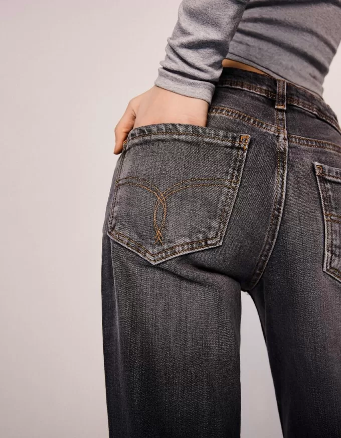 Low waist boot-cut jeans Low waist boot-cut jeans