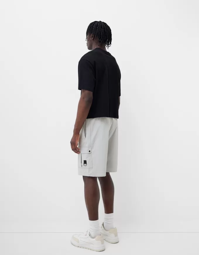 Multi-cargo technical Bermuda shorts Multi-cargo technical Bermuda shorts