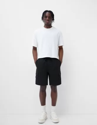 Multi-cargo technical Bermuda shorts