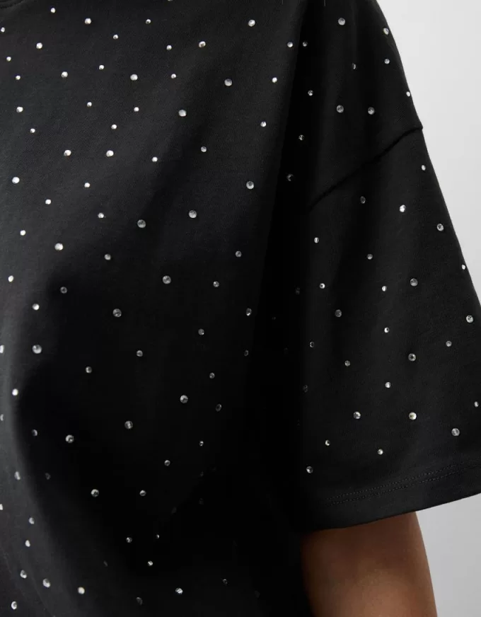 Oversize rhinestone short sleeve T-shirt Oversize rhinestone short sleeve T-shirt