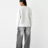Oversize sweatshirt with side pockets Oversize sweatshirt with side pockets