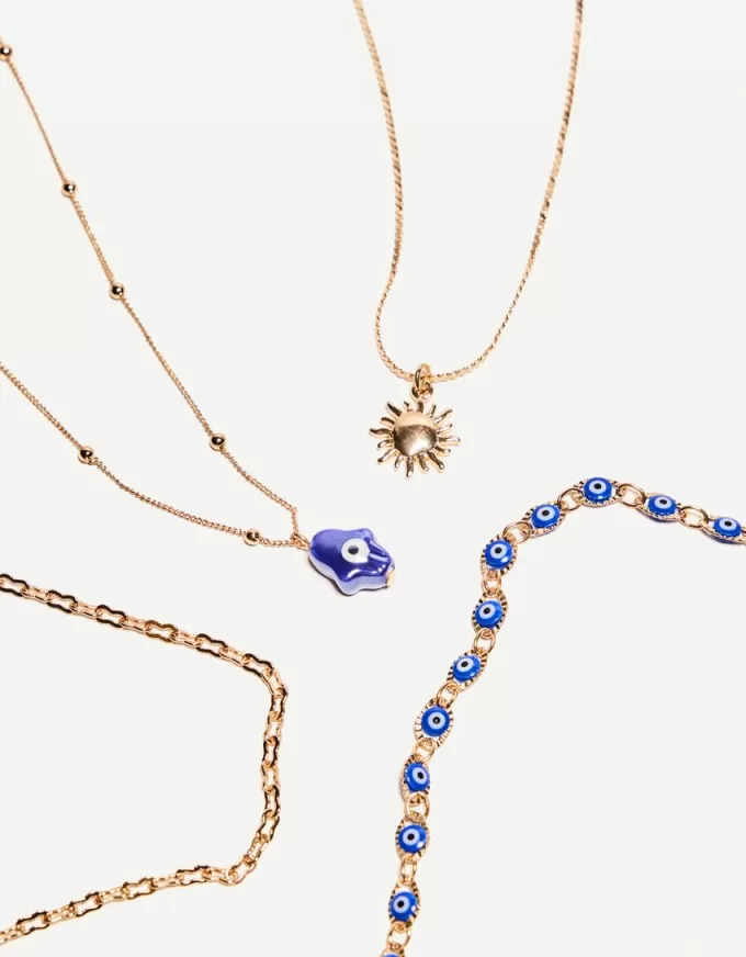 Pack of 4 pendant necklaces Pack of 4 pendant necklaces