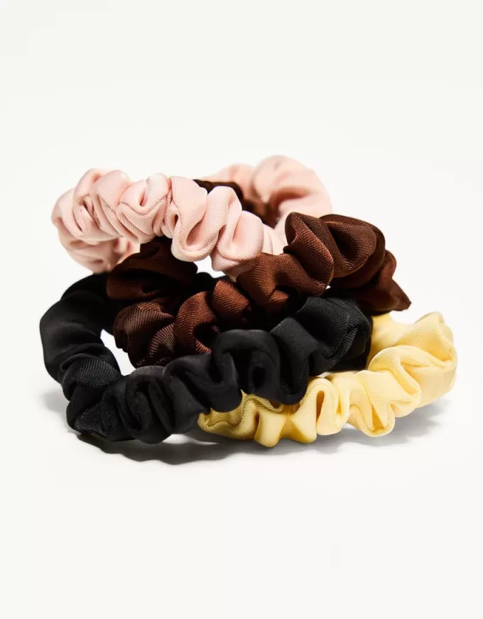Pack of 4 scrunchies Pack of 4 scrunchies