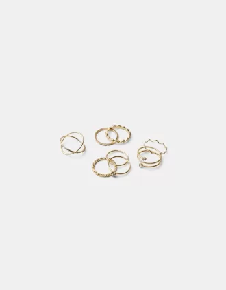 Pack of 9 rhinestone rings Pack of 9 rhinestone rings