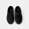 Platform clogs with faux fur lining Platform clogs with faux fur lining