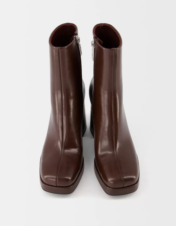 Platform high-heel ankle boots