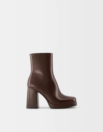 Platform high-heel ankle boots
