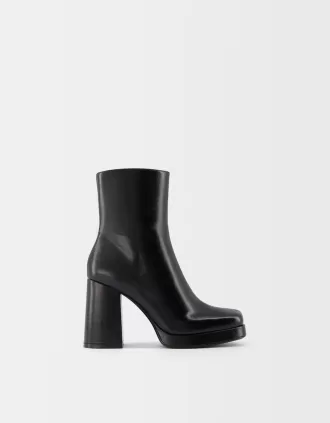 Platform high-heel ankle boots