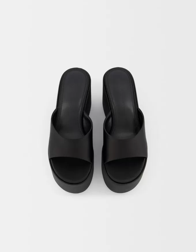 Platform mule sandals