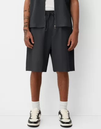 Pleated Bermuda sweat shorts