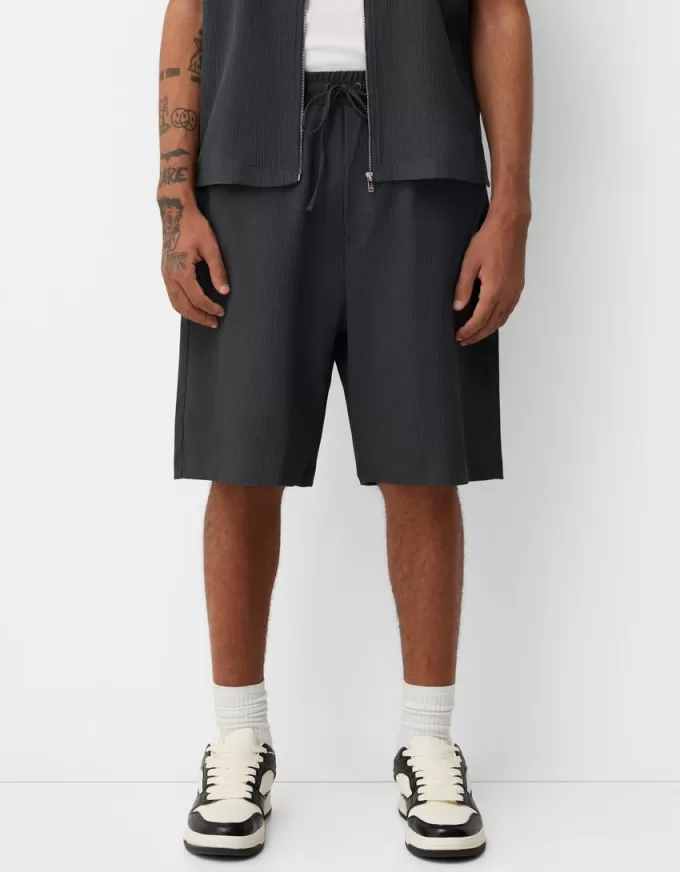 Pleated Bermuda sweat shorts Pleated Bermuda sweat shorts